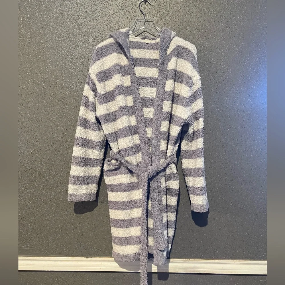 Barefoot Dreams Cozy Chic® Stripe Hooded Robe - Picture 4 of 11